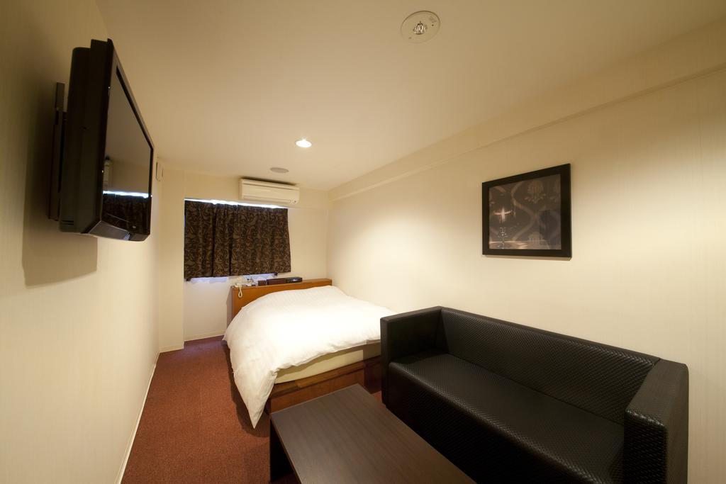Hotel The G 2*